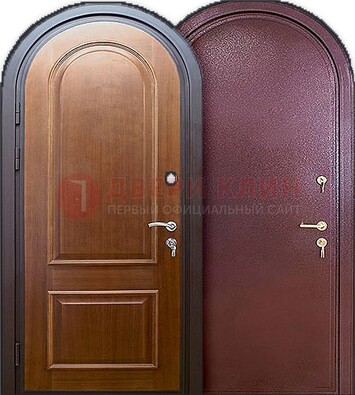 Железная арочная дверь с МДФ внутри ДА-14 в Волгограде
