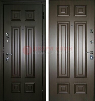Темная металлическая дверь с МДФ ДМ-136 в квартиру в Волгограде