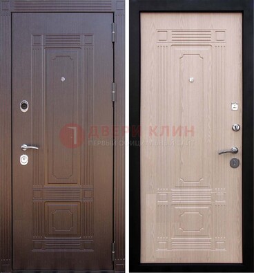 Коричневая входная дверь с МДФ ДМ-173 для кирпичного дома в Волгограде