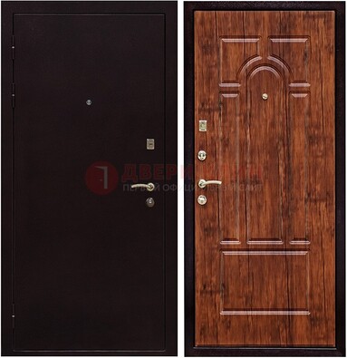 Темная железная дверь с порошковым покрытием ДП-194 в Волгограде
