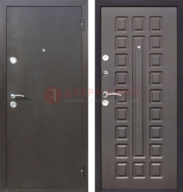 Коричневая железная дверь с порошковым окрасом ДП-63 в Волгограде